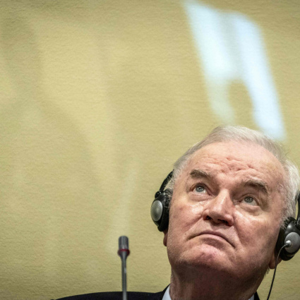 È morto Ratko Mladic, il boia di Srebrenica