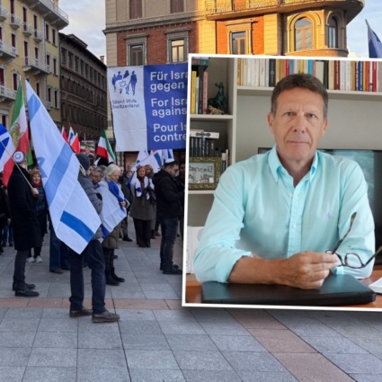 «Così non va: se raccontiamo di noi, c'è chi ci guarda storto»