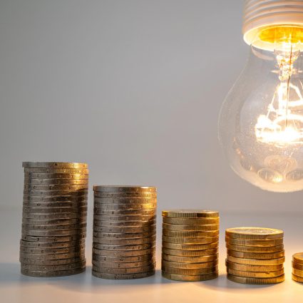 Elettricità e gas meno cari nel 2027