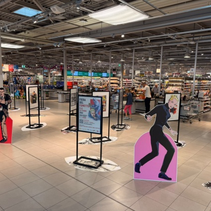 Che ci fanno Diabolik ed Eva Kant davanti alla Coop del Mercato Resega?