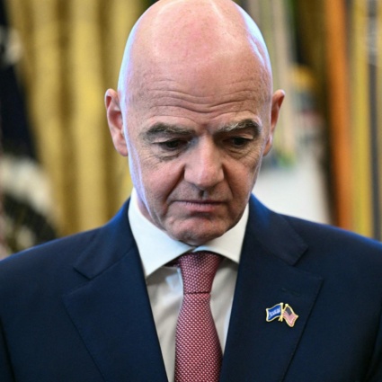 Infantino chiede aiuto a Trump... «La sua leadership è diventata radioattiva»