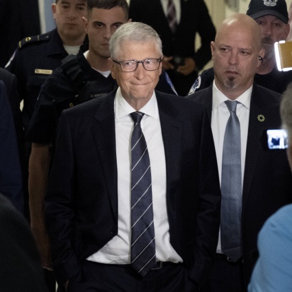 Bill Gates, i rischi dell'IA e quel «mi piace l'espressione "riserva umana"»