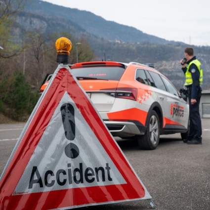 Automobilista britannico muore in un incidente