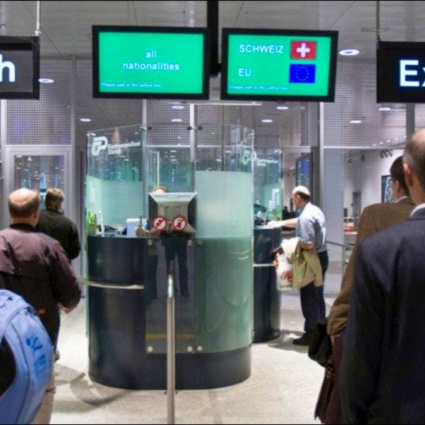 Fine dello stop: la Svizzera torna a trasferire richiedenti asilo verso l'Italia
