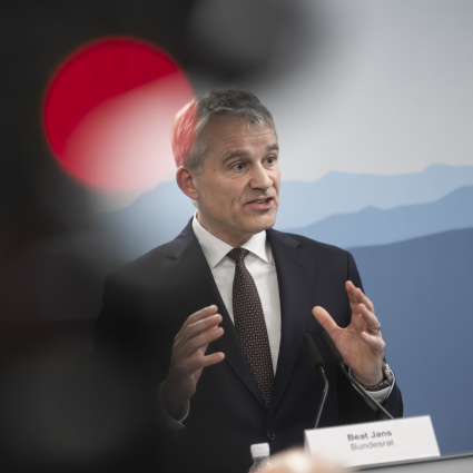 Jans a Chiasso per parlare di sicurezza e di confini