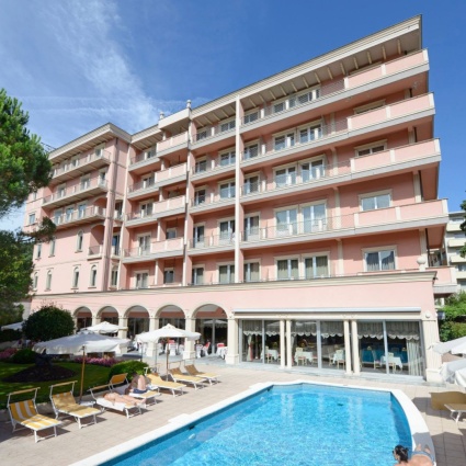L’Hotel De La Paix ha un nuovo proprietario