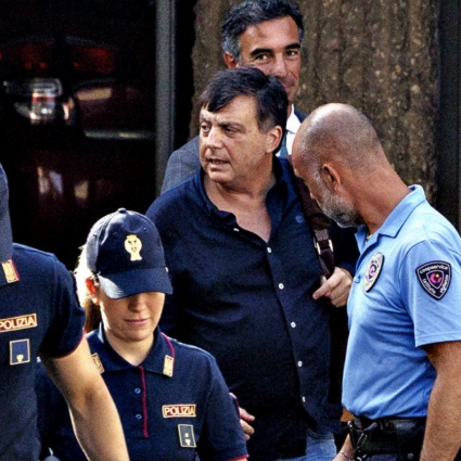 Niente domiciliari, Lavitola resta in carcere