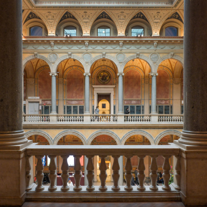 Spaccano la teca e rubano un prezioso gioiello, furto al museo Mak di Vienna