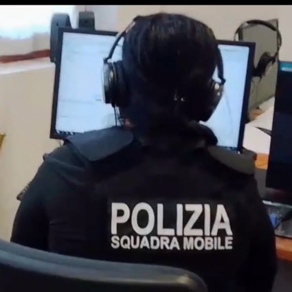 Maltrattamenti in un asilo nido: arrestate la titolare e un'educatrice