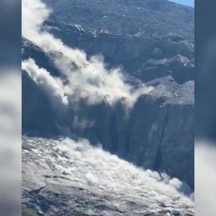 Crolla un masso sopra l’Oeschinensee, nube di polvere e turisti in fuga
