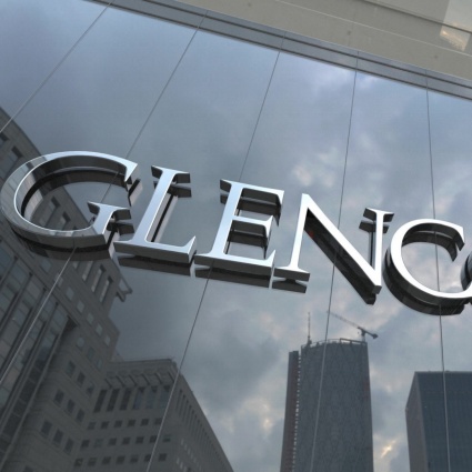 Glencore aumenta utili e ricavi nel semestre