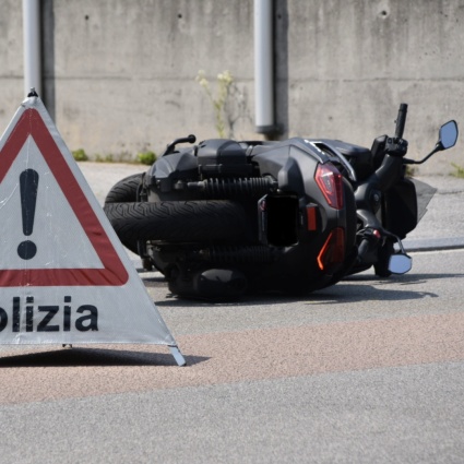 Non ce l'ha fatta lo scooterista dell'incidente di Castione