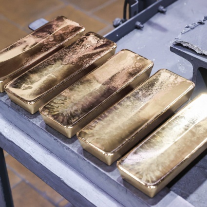 Dopo il boom, l’oro inciampa: cosa aspettarsi ora?