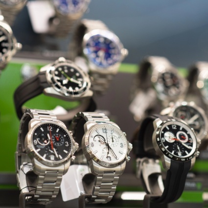 Trump non ferma l'export di orologi svizzeri: a luglio su del 10%