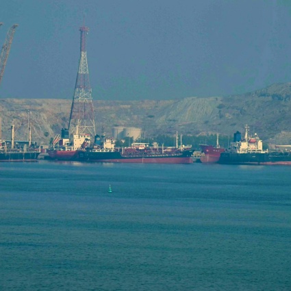 L'Iran concede il passaggio a Hormuz alle petroliere irachene
