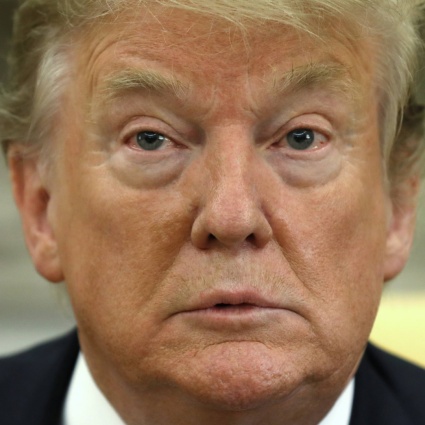 Trump rivendica Hormuz e Teheran annuncia il rafforzamento dell'arsenale