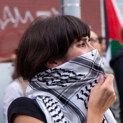 Corteo pro-Palestina bloccato dalla polizia: identificate 174 persone