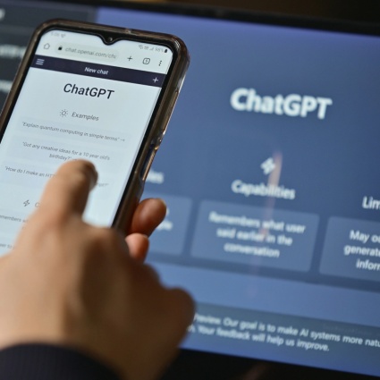 ChatGPT apre alla pubblicità: ma cosa cambia per aziende e utenti?