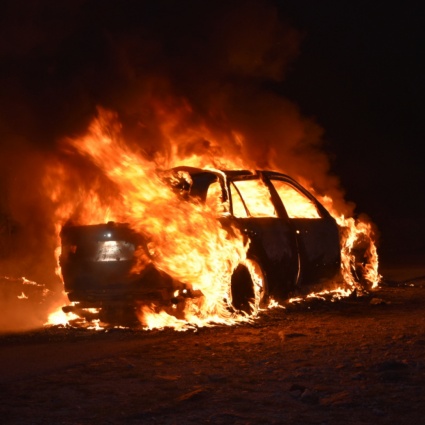 Quante auto in fiamme... o no?