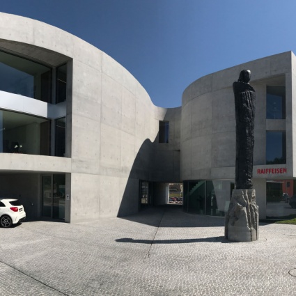 Raiffeisen Svizzera si riorganizza, ma il Ticino è al riparo