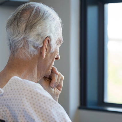 Alzheimer, la FDA autorizza il test sanguigno di Roche