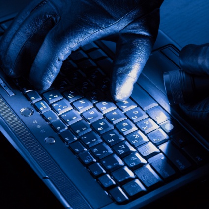 Spie straniere in Svizzera, la Commissione chiede più strumenti di difesa