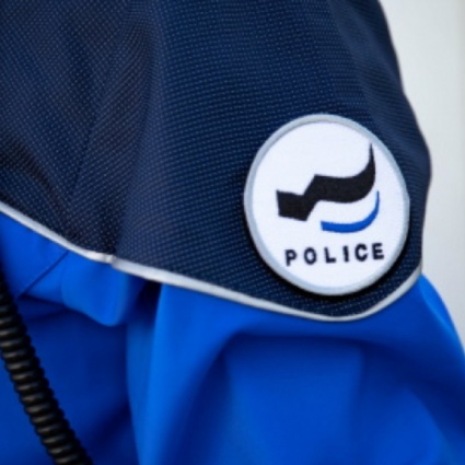 Auto si schianta contro un muro: muore un 90enne