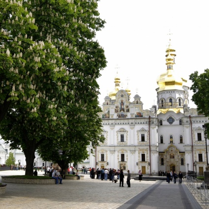 La Svizzera stanzia 600 mila franchi per il monastero rupestre di Kiev