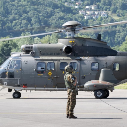 L’esercito svizzero prolunga la missione antincendio in Corsica