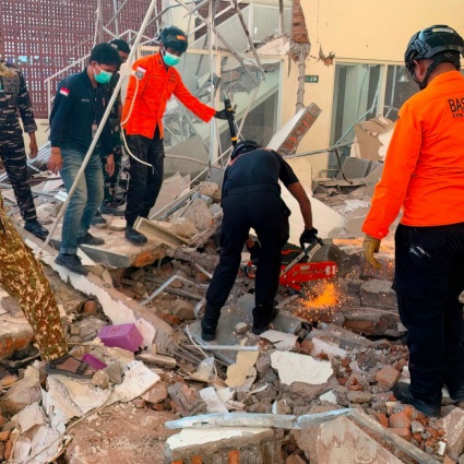 Terremoto, le vittime sono almeno 38