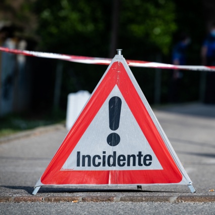 Incidente sulla cantonale, strada chiusa