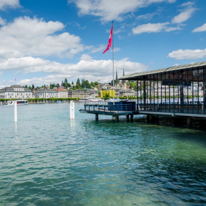 Tragedia nel Lago di Bienne: uomo perde la vita dopo una nuotata
