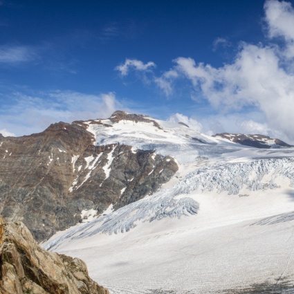 Tragedia sul Sustenhorn: morti due alpinisti
