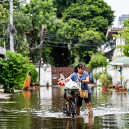 Bangkok, quasi 4'900 sfollati per le alluvioni
