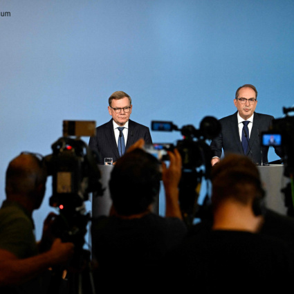 Berlino accusa Mosca per l'attacco ibrido a Lipsia, von der Leyen: «Non resterà senza risposta»