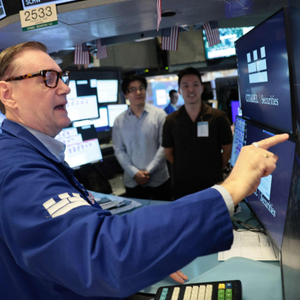 Il petrolio cala, le borse crescono