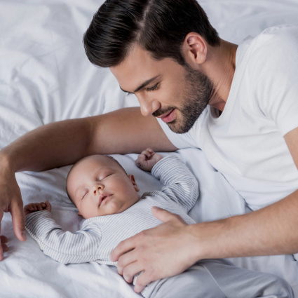 Congedo di 18 settimane sia per le mamme che per i papà: depositate oltre 112mila firme