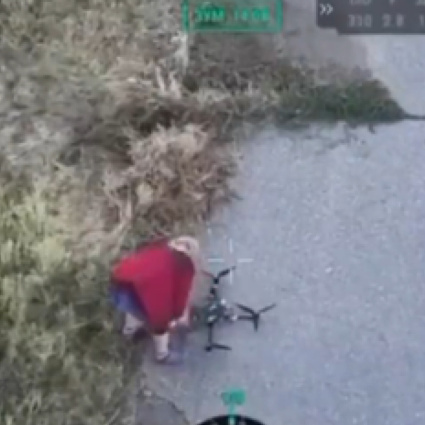 Nonna ucraina neutralizza un drone russo
