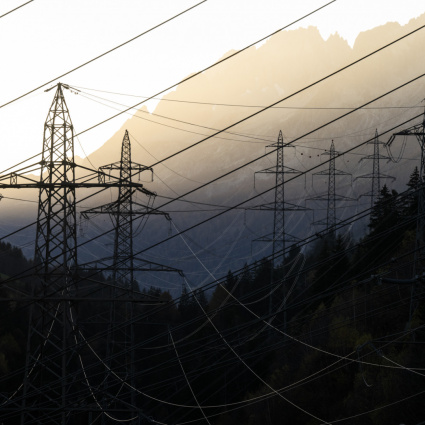 Reti più rapide e moderne: il Parlamento accelera la rivoluzione elettrica