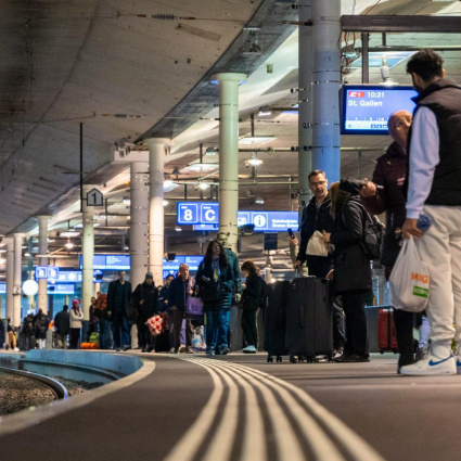 «Proposte assurde»: le FFS indispongono con i consigli sui posti a sedere