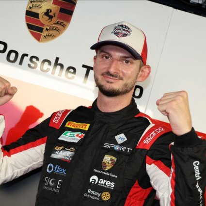 Fontana domina a Imola ma la vittoria sfuma all'ultimo giro