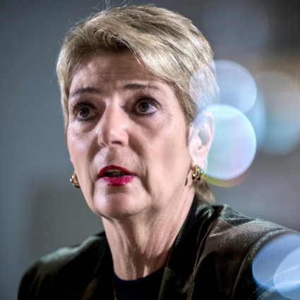 Keller-Sutter: «Poco probabile che UBS lasci la Svizzera»