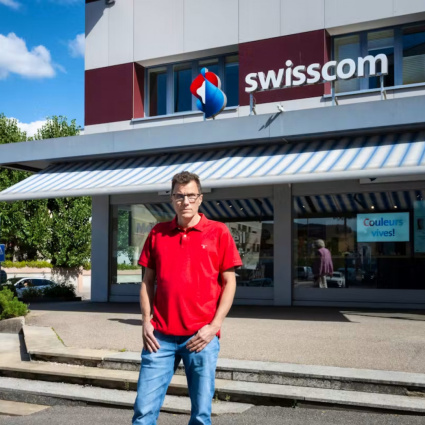 Licenziato da Swisscom dopo 38 anni di lavoro: ecco come sarebbe andata