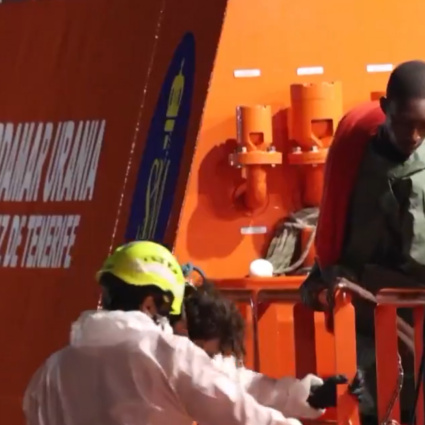 Alla deriva per 27 giorni, 80 morti su un barcone alle Canarie