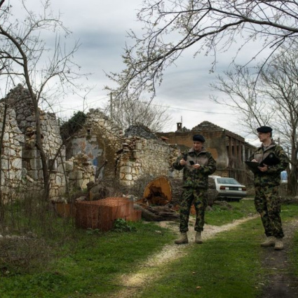 12 militari in più in Bosnia