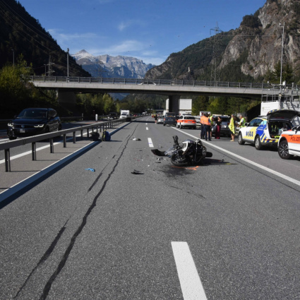 Motociclista gravemente ferito sull'A13