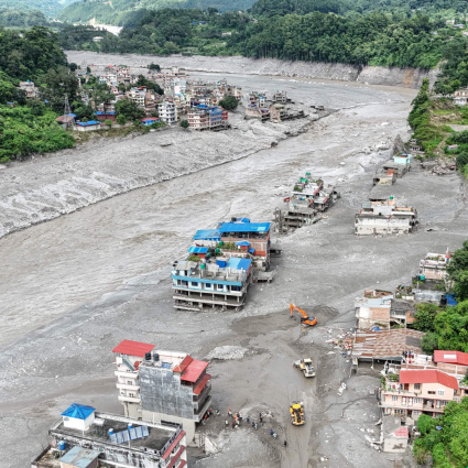 Berna raddoppia gli aiuti e invia esperti in Nepal