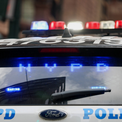 Tre persone escono da un tombino vicino all'hotel di Netanyahu: indagini a New York