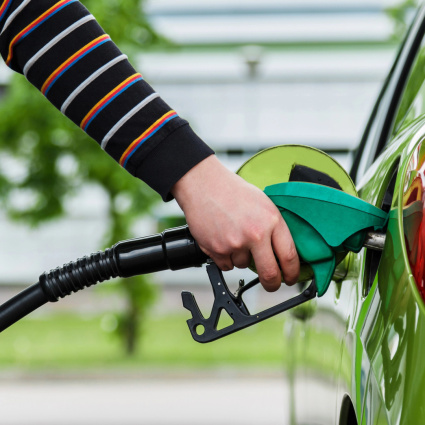 Uno sgravio sul carburante? Berna dice no: «I prezzi alti incentivano a risparmiare»