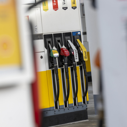 Non si intravede alcun sollievo: il prezzo del carburante aumenta ancora